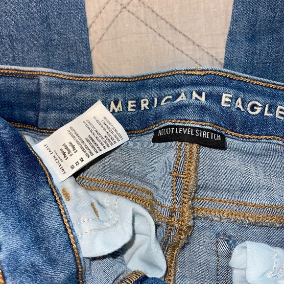 American Eagle Light Wash Jeans Ne(X)t Level Stretch Skinny Jegging in Size 0R - Picture 4 of 4